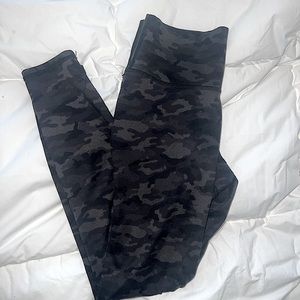 Fabletics leggings